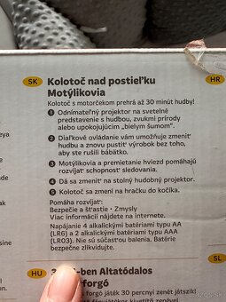 Kolotoč na postieľku - 10