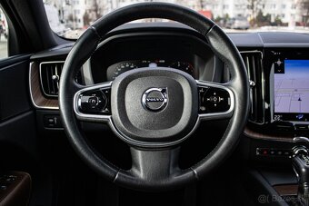 Volvo XC60 D5 Inscription AWD A/T - 10