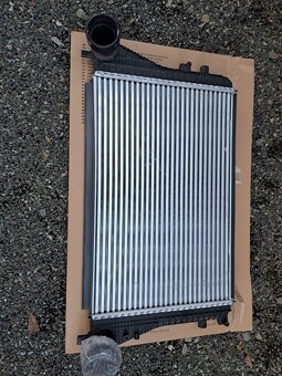 Intercooler,vzduchový filter - 10