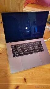 macbook pro 15" 32GB ram 1TB ssd - 10