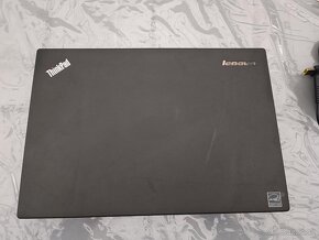 Notebook LENOVO THINKPAD X240 / SSD 240GB / 8GB RAM / i5 - 10