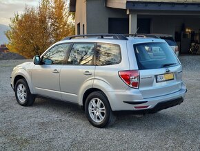 SUBARU FORESTER 2,0i + LPG 4x4 - 10