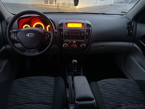 ✅ Predám KiaCeed 1.6CRDI - 10