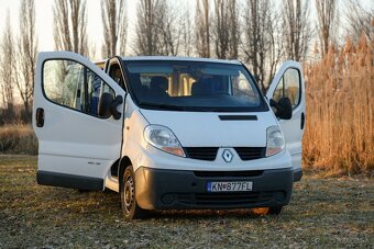 Renault Trafic 2.0 - 10