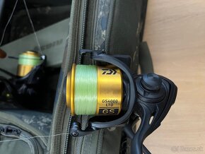 Set Nash Dwarf 6ft 3lb+ Daiwa GS4000 + transporter R6 - 10