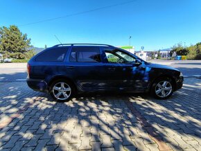 Škoda Octavia Combi 2.0 TDI - 10