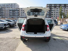 Dacia Duster 1.6 SCe 4x4 Arctica - 10