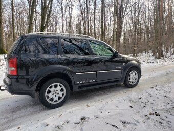 Ssang Yong Rexton 2.7 xdi 137 kw AT/5 RX 4X4 2008 - 10