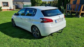 Peugeot 308 NEW ACTIVE 1.2 PureTech - 10