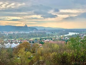 Historická administratívna budova v centre Trenčína - 10