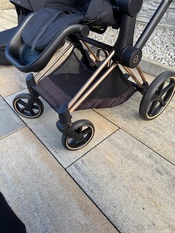 Predám Cybex Priam 4.0 black s rose gold podvozkom - 10