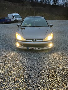 Peugeot 206 1.1 44kw Hatchback Benzín Manuál PLNE POJAZDNÉ - 10