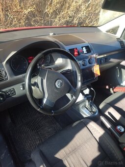 Volkswagen Touran 1, 9 TDI automat DSG 6 7miestne - 10