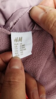 ZIMNÁ BUNDIČKA H&M S ČIAPKOU H&M – VEĽKOSŤ 68 – SPOLU LEN 5€ - 10