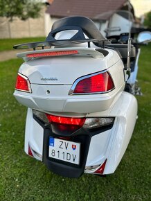 Honda Goldwing GL1800 - 10