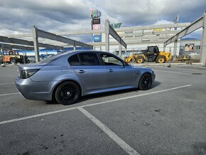 Bmw e60 - 10