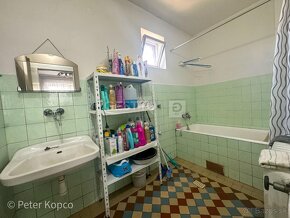 GESTTO | 5-IZBOVÝ RODINNÝ DOM | HOSTE | 619 m2 POZEMOK - 10