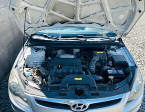 Hyundai i30/1.4 16V/Comfort - 10