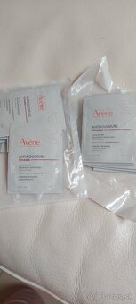 predam nove kremy a vzorky AVENE - 10