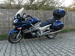 Yamaha FJR 1300 - 10