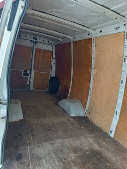 Iveco Daily 2.3 dvojmontáž do 3,5t - 4,5m - 10