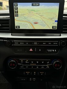 KIA Ceed 1.4 t-gdi Gold + Navi - 10