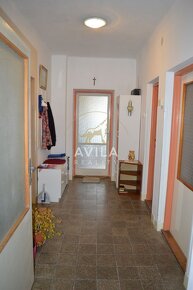 Na predaj rodinný dom s pozemkom 682m2 - Trstín - 10