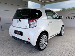 Toyota iQ 1.0 vvt-i 50kW - 10