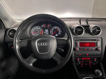 Audi a3 1.6 i - 10