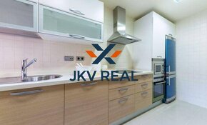 JKV REAL ponúka na predaj APARTMÁNY FIRST LINE BEACH ALCÁZAR - 10