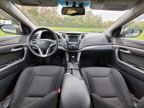 HYUNDAI i40 1.7 CRDi automat model 2012 - 10