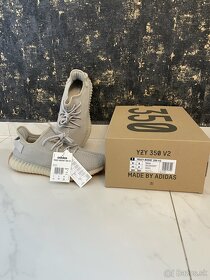 Yeezy Boost 350 V2 SESAME - 10