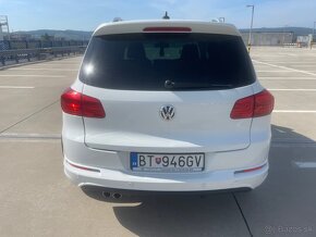 VW Tiguan R-Line 4x4 - 10