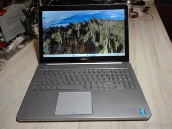 Dell -i7. 15,6 FHD-dotyk. Nová RAM. Nový SSD 512 GB.Nová bat - 10