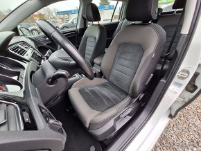 Volkswagen Golf Combi VII 1,6TDi DSG TOP STAV - 10