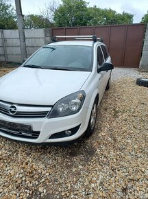 Rozpredam Opel Astra H Caravan 1.6 85kw A16XER - 10