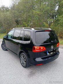 Volkswagen Touran 2.0 tdi - 10