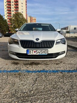 Škoda superb - r.2018 1.4 tsi 150k act ambition dsg - 10