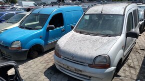 Lacno rozpredám Renault Kangoo 1997-2009 na náhradné diely - 10