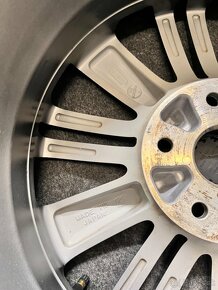 5x114,3 R17 originál alu SUBARU WRX - TOP - 10