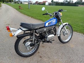 YAMAHA DT-E 125 - 10