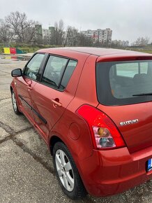 Suzuki Swift 1.3 - 10