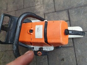 Motorova pila Stihl - 10