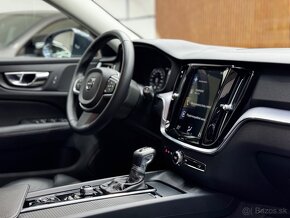 Volvo V60 D3 110kw,4x4,Momentum - 10