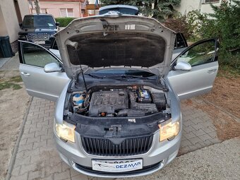 Škoda Superb Combi II 2.0 TDi 140k DSG 4x4 Family (diesel) - 10