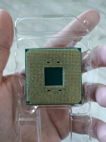 AMD Ryzen 5 3600 - 10