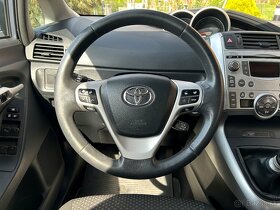 Toyota Verso 2.0 D-4D LS 5S - 10