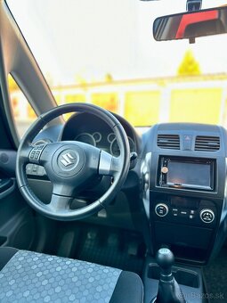 Predám Suzuki SX4 1.6 Benzín (2015) - 10