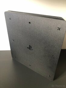 Playstation 4 slim 500GB - 10