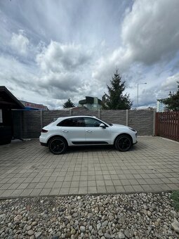 Porsche Macan - 10